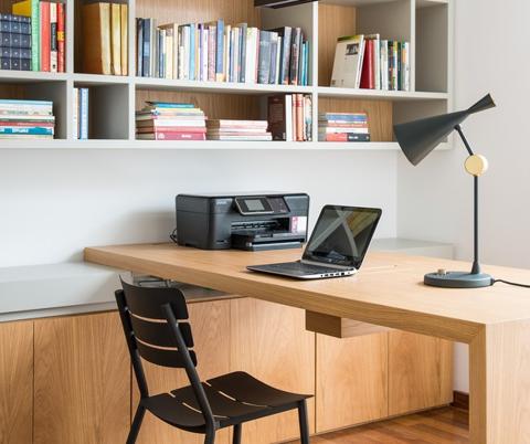 Quais são e como solucionar os problemas mais comuns do home office - Casa Vogue | Home Office