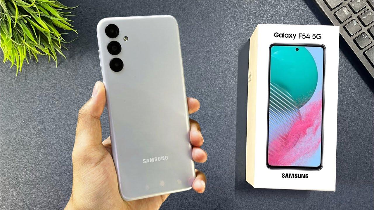 بتصميم أنيق وسعر اقتصادي.. إليك مواصفات هاتف شركة سامسونج الجديد Galaxy F54 5G